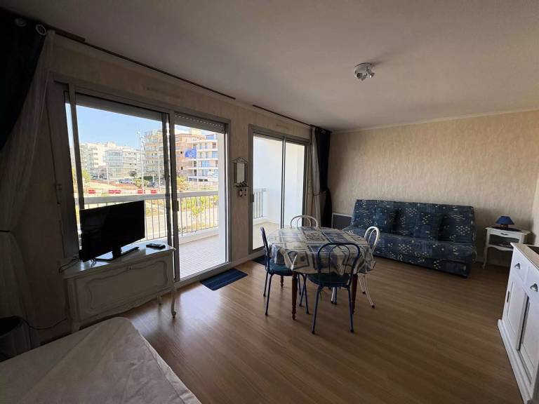 Lovely studio with patio | Close to the beach | Pets allowed — photo 4