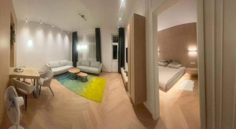 House with pool — photo 3