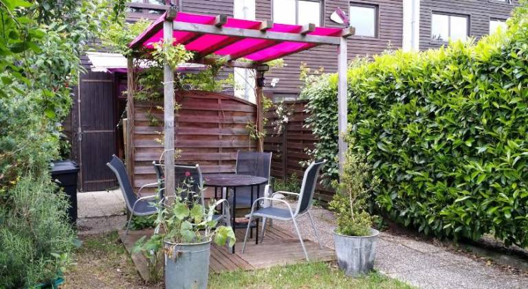 Duplex14h 1er etage jardinet 1 parking ou studio14B rdc terrasse sans parking — photo 4