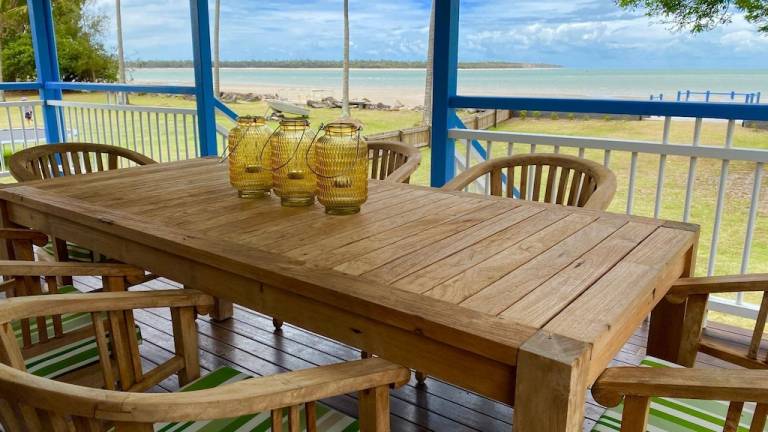 House Burrum Heads