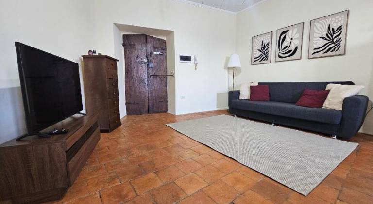 Rental apartment with 2 rooms for 5 persons — photo 2