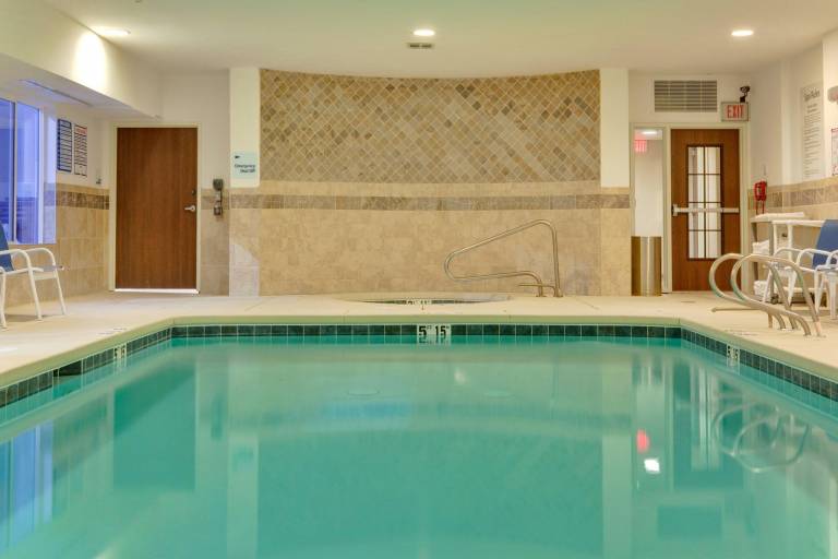 Holiday Inn Express Hotel & Suites Albuquerque Airport By IHG — photo 3