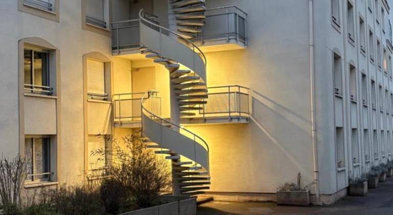 Rental apartment with terrace | Next to Palais des Beaux-Arts de Lille | Pets allowed — photo 4