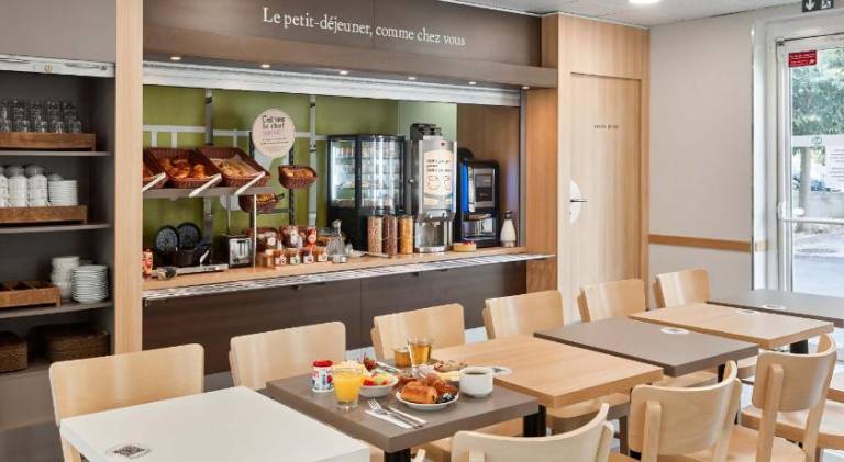 B&B Hotel ORLY CHEVILLY Marche International — photo 2