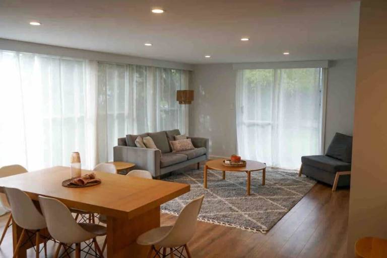 House  Newstead