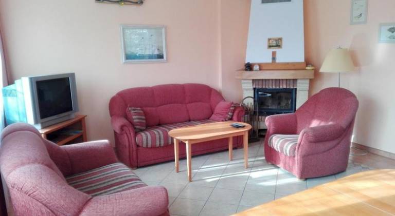 House with 3 rooms for 6 persons — photo 2
