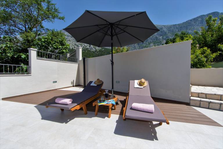 Family-oriented house with barbecue, pool & patio | Mountain view | Pet-friendly — photo 5
