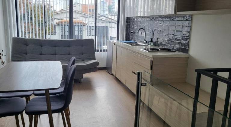 Apartment with patio | Pet-friendly — photo 2