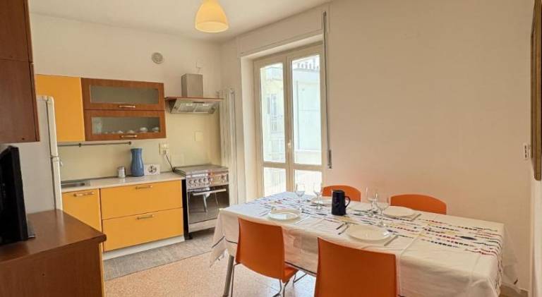 Apartment with 2 rooms for 6 persons — photo 2