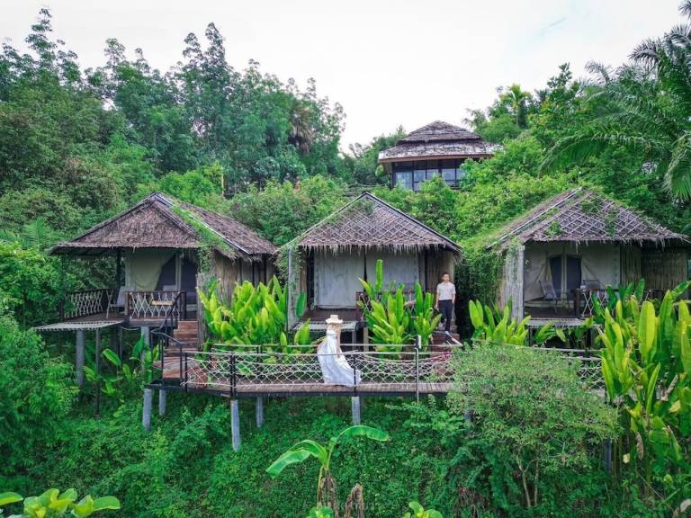 Resort  Khlong Sok