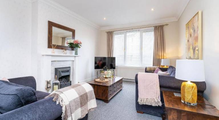 Ample vacation home | Next to Wallace Monument | Pets are welcome — photo 2