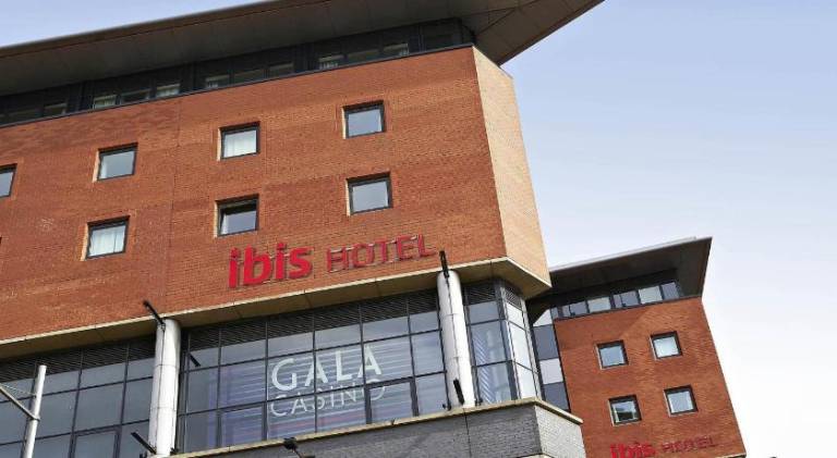 Ibis Hotel Northampton Centre — photo 2