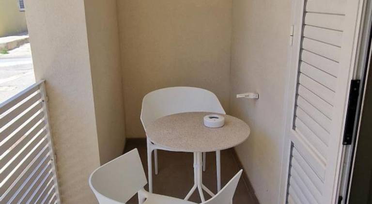 Serviced apartment with terrace | Beach nearby | Suitable for remote work | Pets allowed — photo 5