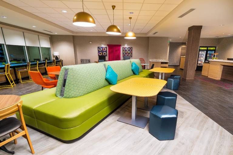 Home2 Suites by Hilton-Bakersfield — photo 3