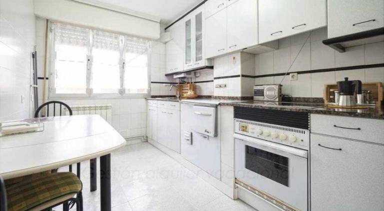Holiday apartment with 3 rooms for 6 persons — photo 5