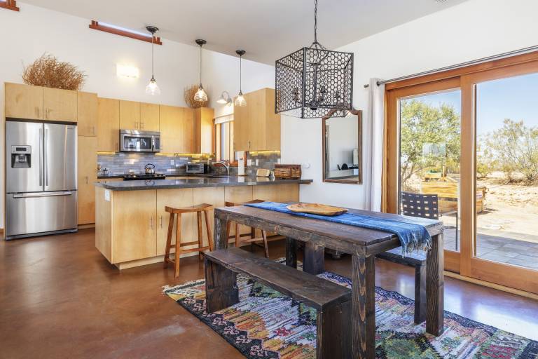 MoonView Modern Hot tub, BBQ & Private Pool — photo 2