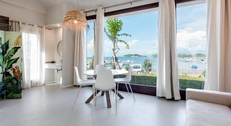 Serviced apartment with terrace & garden | Pets are welcome — photo 3