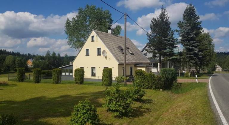 90 m&sup2; Ferienwohnung
