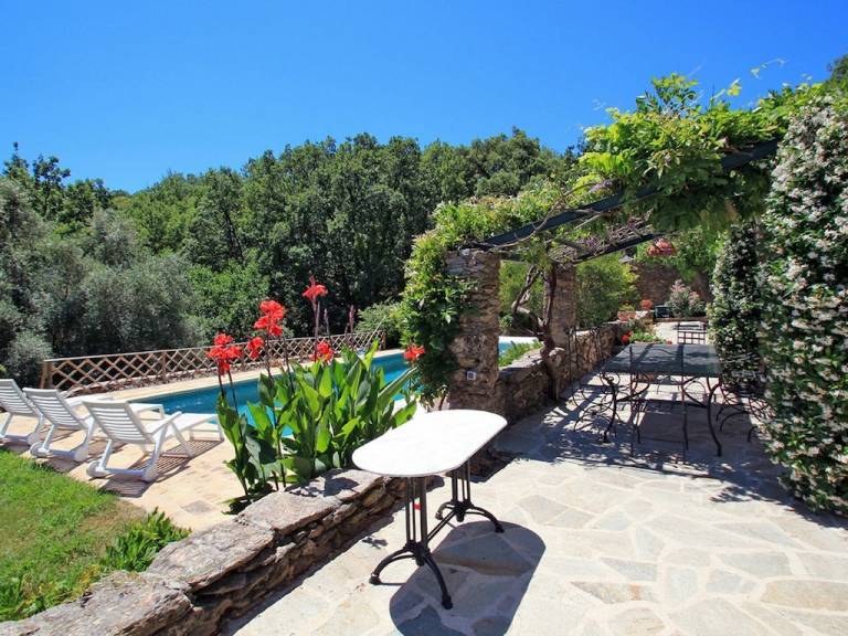 House  La Garde-Freinet
