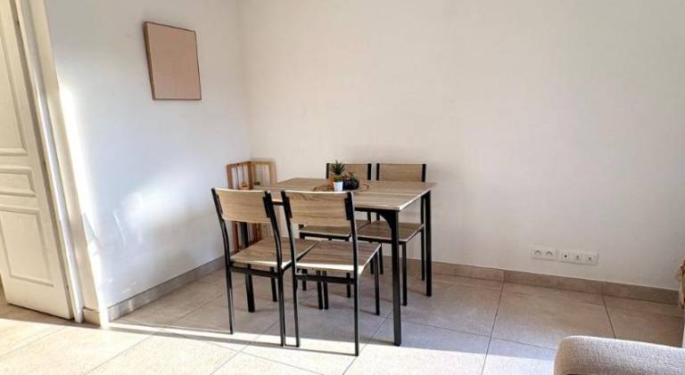 Apartment with 1 room for 4 persons — photo 5