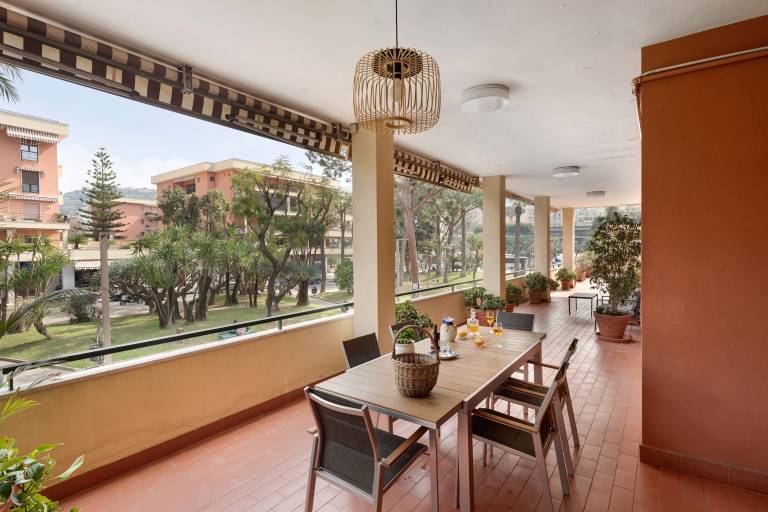 Spacious apartment with garden, terrace & fast internet | City view | Suitable for remote work | Dogs allowed in Sorrento