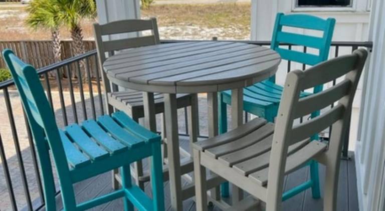 2 Bedroom Dog Friendly Cottage with Bunks, Sleeps 10, Heated Outdoor Pool, Walk to Beach — photo 5