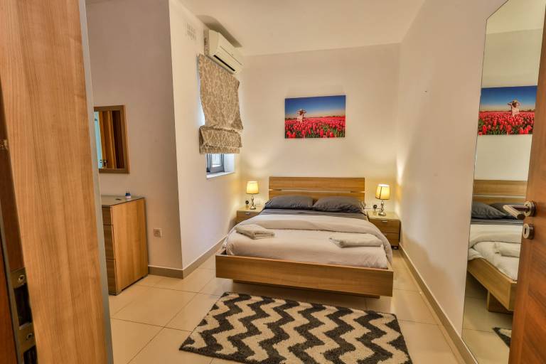 Rental apartment with 3 rooms for 7 persons — photo 2