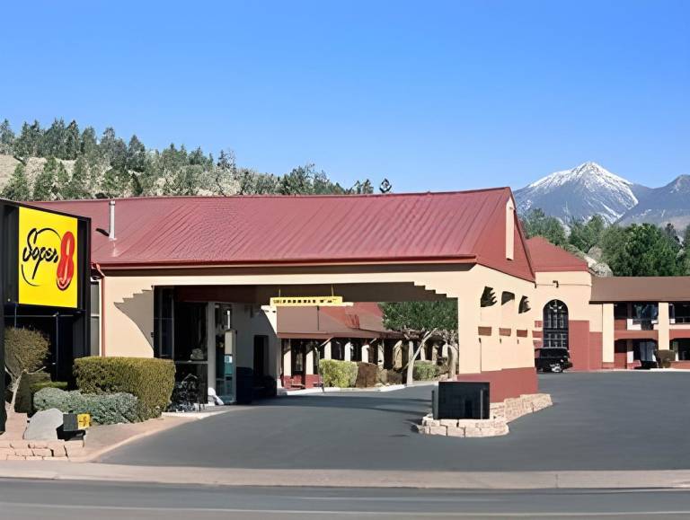 Super 8 By Wyndham Conference Center Nau/Downtown in Flagstaff, AZ