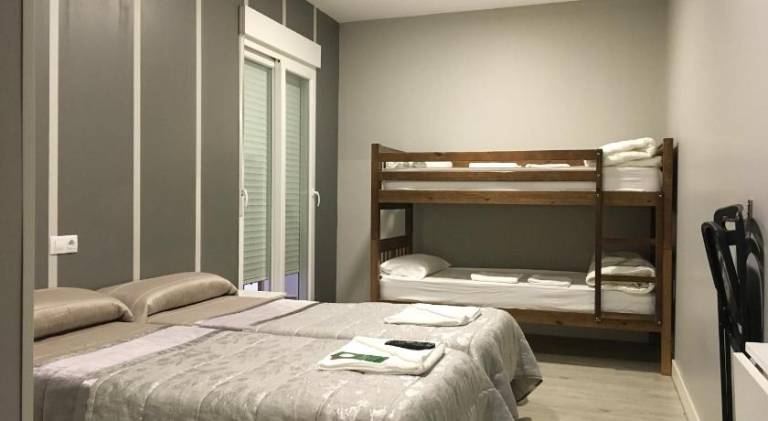 Pension La Bilbaina - Albergue Logrono — photo 2