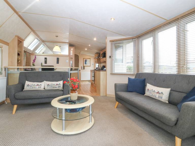 Family-friendly nice cottage with garden & barbecue | Beach view | Next to the beach | Pets allowed — photo 2