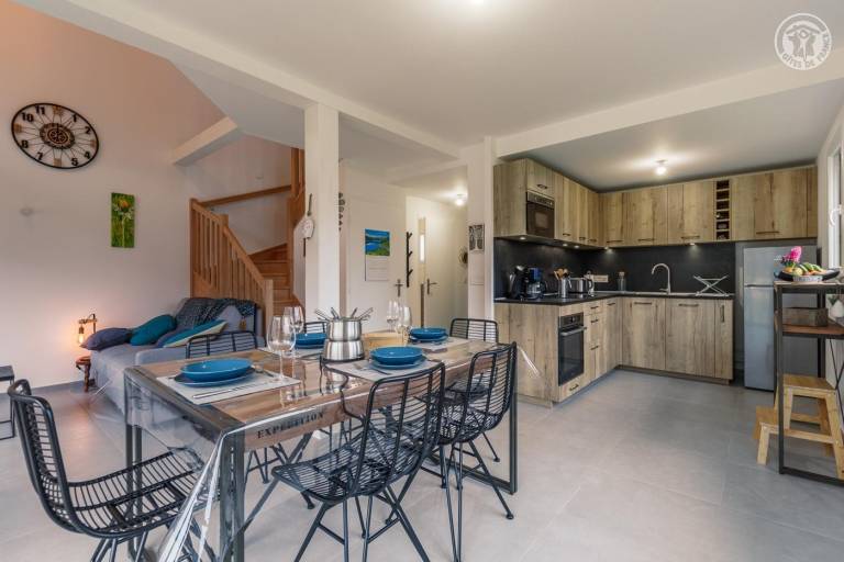 Pleasant gite with terrace | Pet-friendly — photo 3