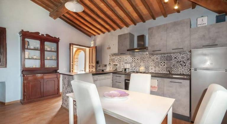 Rental apartment with 2 rooms for 4 persons — photo 3