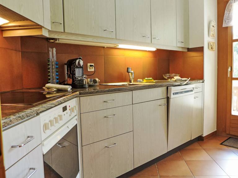 Apartment with garden | Mountain view — photo 4