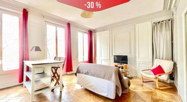 Holiday apartment with 1 room for 4 persons in Rouen