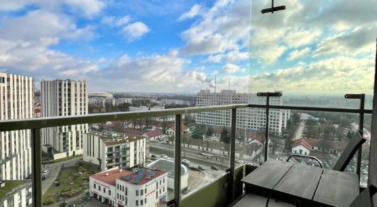 InPoint Mogilska Tower City View Apartments near Tauron Arena Self Check-in — photo 5