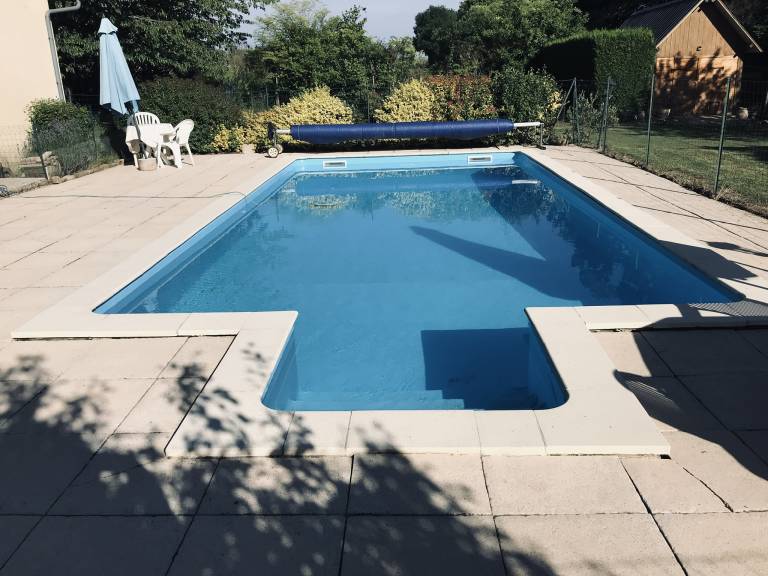 Family-friendly lovely vacation home with private pool, terrace & barbeque | Pool view | Pet-friendly — photo 5