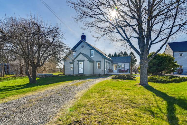 Quiet Waterfront Home Ideal Maine Escape