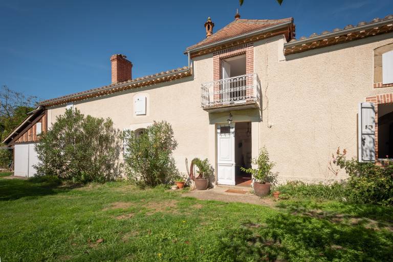 Children-friendly wonderful vacation home with pool, barbeque & yard | Garden view | Good for workation | Pets are welcome — photo 2
