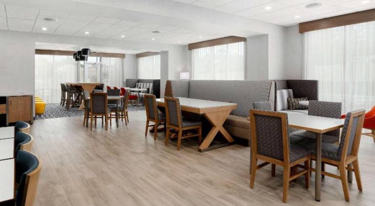 Hampton Inn by Hilton Bellingham Airport — photo 4