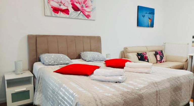 Holiday apartment with jacuzzi in Zagreb