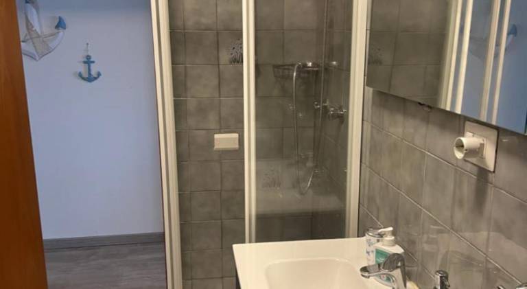 Apartment with 1 room for 4 persons — photo 2