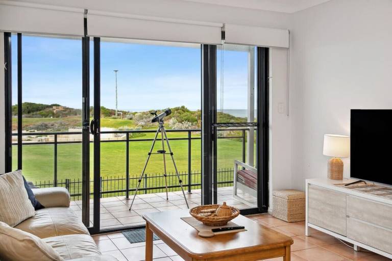 Apartment Ledge Point