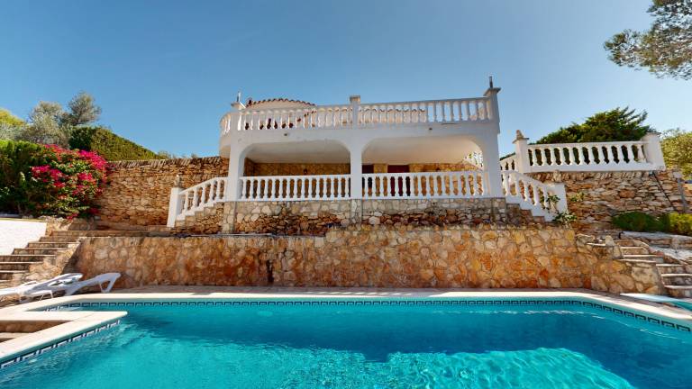Villa L'Ampolla