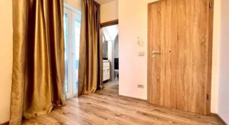 Apartment with 2 rooms for 4 persons — photo 2
