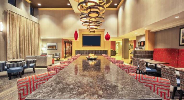 Hampton Inn & Suites Madison West — photo 3
