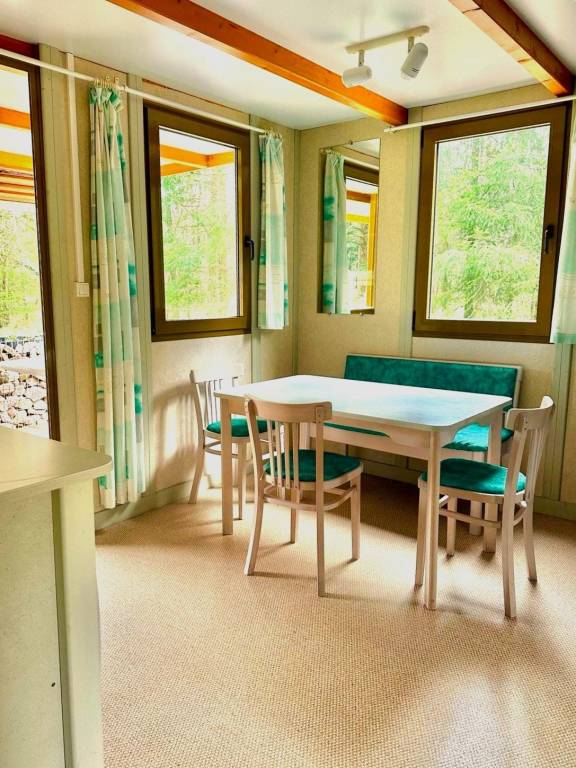 Vacation home with yard, pool & barbeque | Water view — photo 3