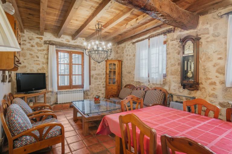 Rural House 'El Escondite De Los Duendes' with Mountain View, Private Garden and Wi-Fi — photo 4