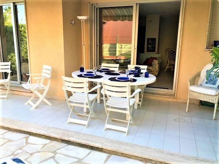 Apartment with 2 rooms for 5 persons in Cavalaire-sur-Mer