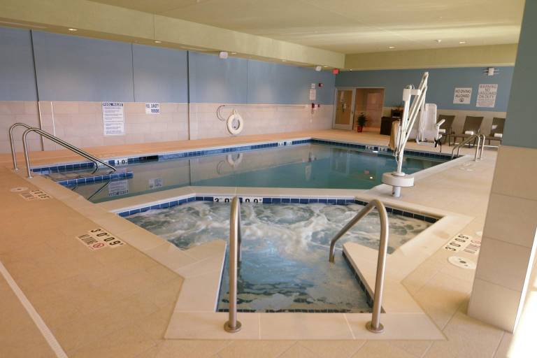 Holiday Inn Express & Suites Onalaska - La Crosse Area By IHG — photo 4
