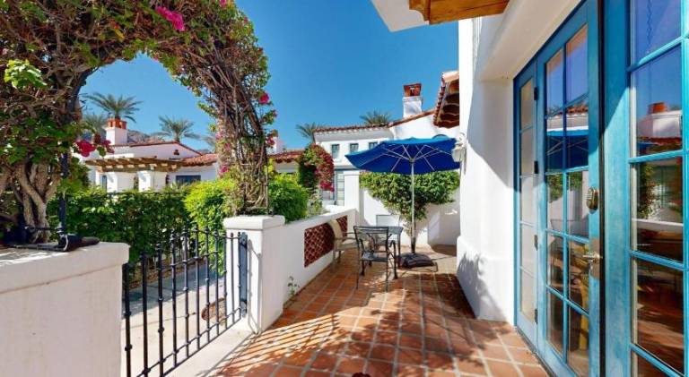 SV253 2BR 3BA Spa Villa with Pool Access & Views — photo 5